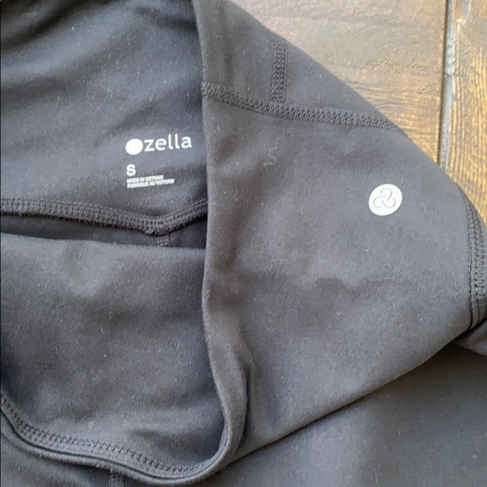 Never worn Sm Zella Black leggings, ankle length